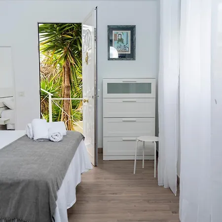 Casa Rosendo Madre Apartment *